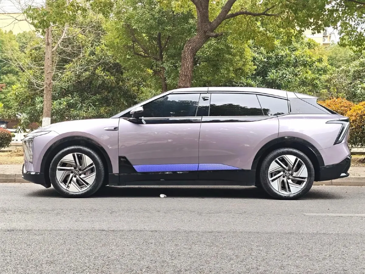 2023 HiPhi Y BEV 76.6KWH,autocango,china used car exporter,china ev exporter,chinese used car exporter,chinese used ev exporter