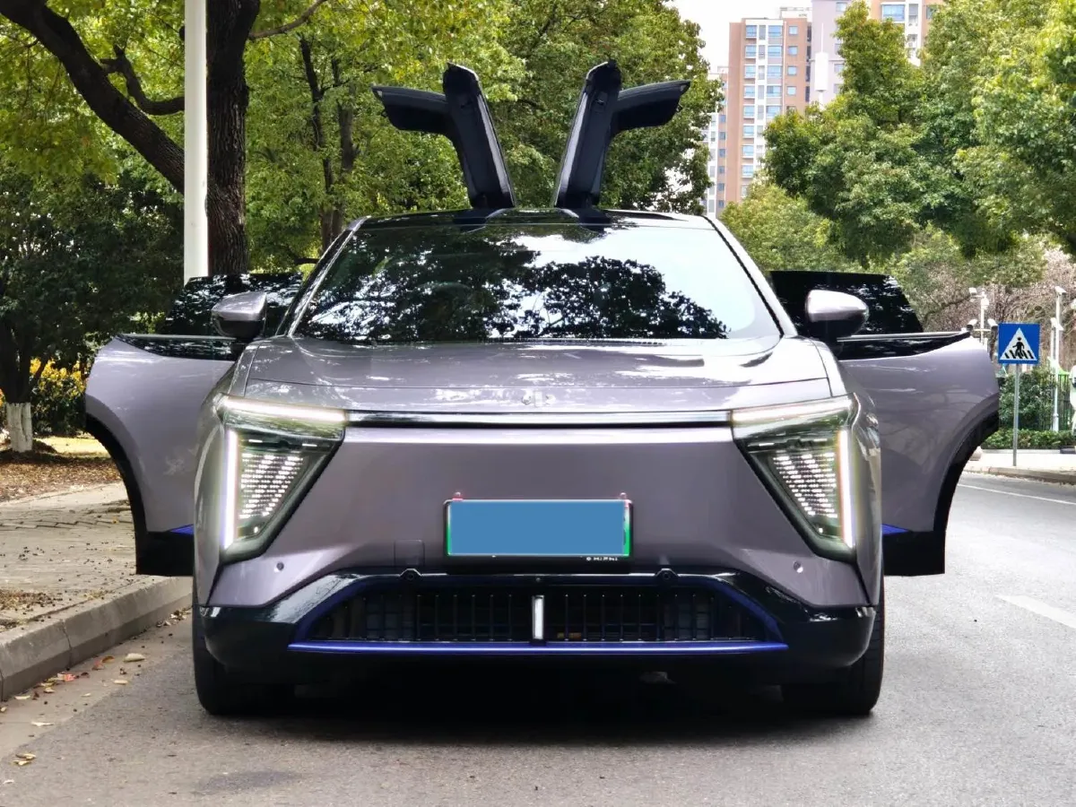 2023 HiPhi Y BEV 76.6KWH,autocango,china used car exporter,china ev exporter,chinese used car exporter,chinese used ev exporter