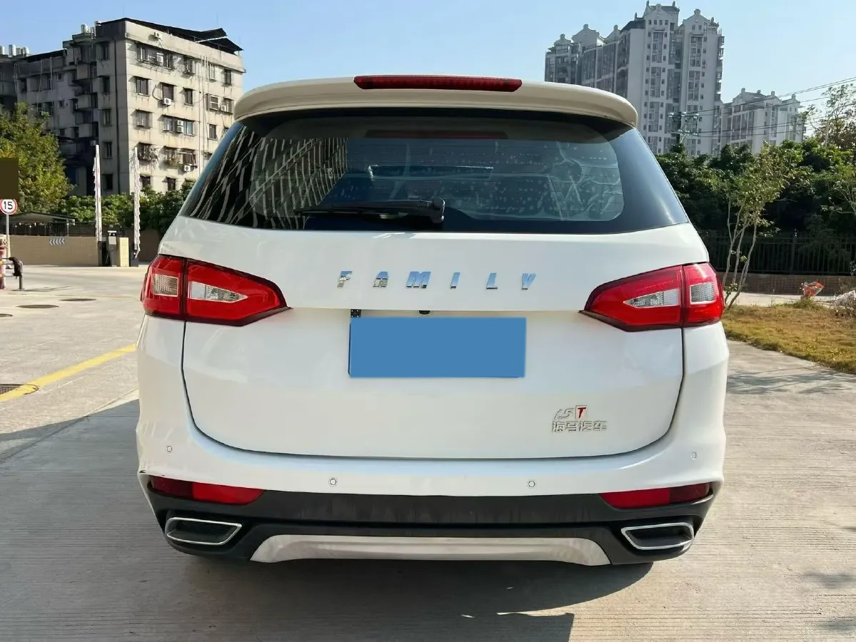 2017 HaiMa Family F7 1.5T 165HP L4 6AT,autocango,china used car exporter,china ev exporter,chinese used car exporter,chinese used ev exporter