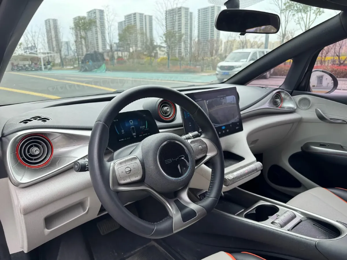 2021 Ford Escort 1.5L 122HP L3 6AT,autocango,china used car exporter,china ev exporter,chinese used car exporter,chinese used ev exporter