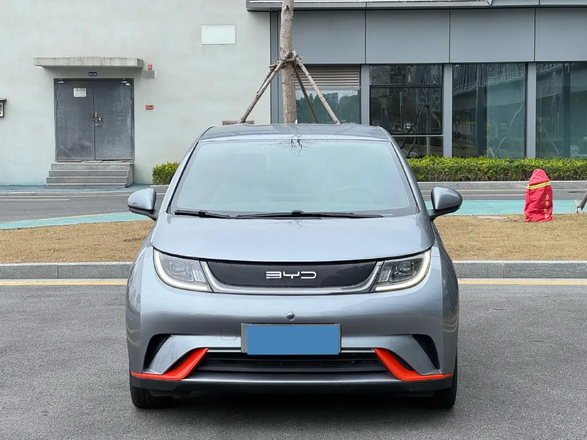 2021 Ford Escort 1.5L 122HP L3 6AT,autocango,china used car exporter,china ev exporter,chinese used car exporter,chinese used ev exporter