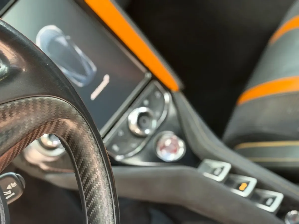 2019 McLaren 720S 4.0T 720HP V8 7DCT,autocango,china used car exporter,china ev exporter,chinese used car exporter,chinese used ev exporter