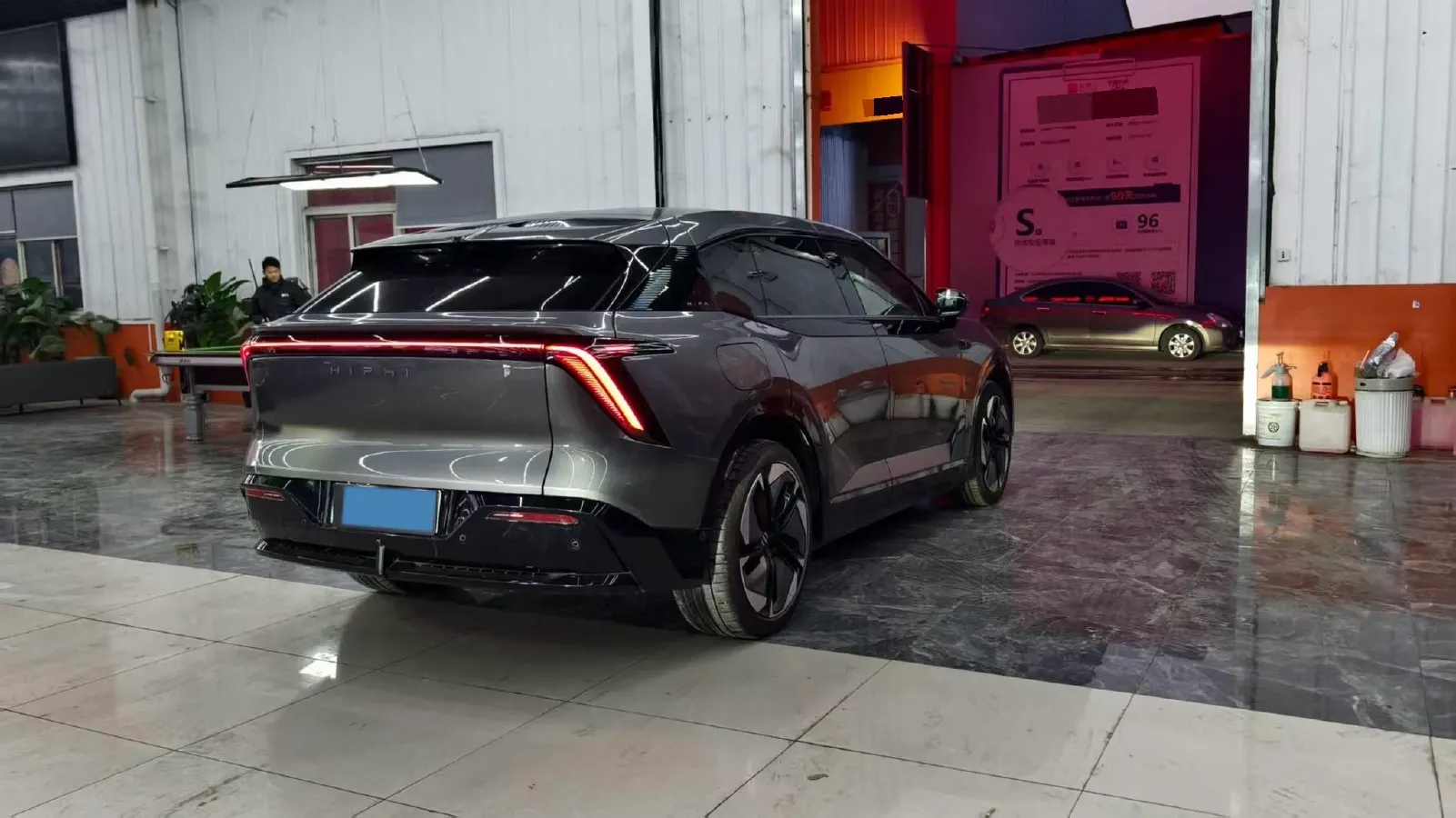 2023 HiPhi Y BEV 115KWH,autocango,china used car exporter,china ev exporter,chinese used car exporter,chinese used ev exporter