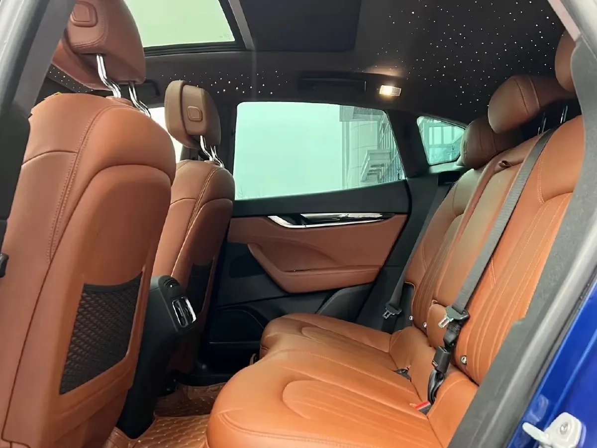 2018 Maserati Levante 3.0T 350HP V6 8AT,autocango,china used car exporter,china ev exporter,chinese used car exporter,chinese used ev exporter