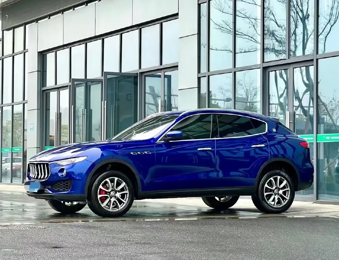 2018 Maserati Levante 3.0T 350HP V6 8AT,autocango,china used car exporter,china ev exporter,chinese used car exporter,chinese used ev exporter