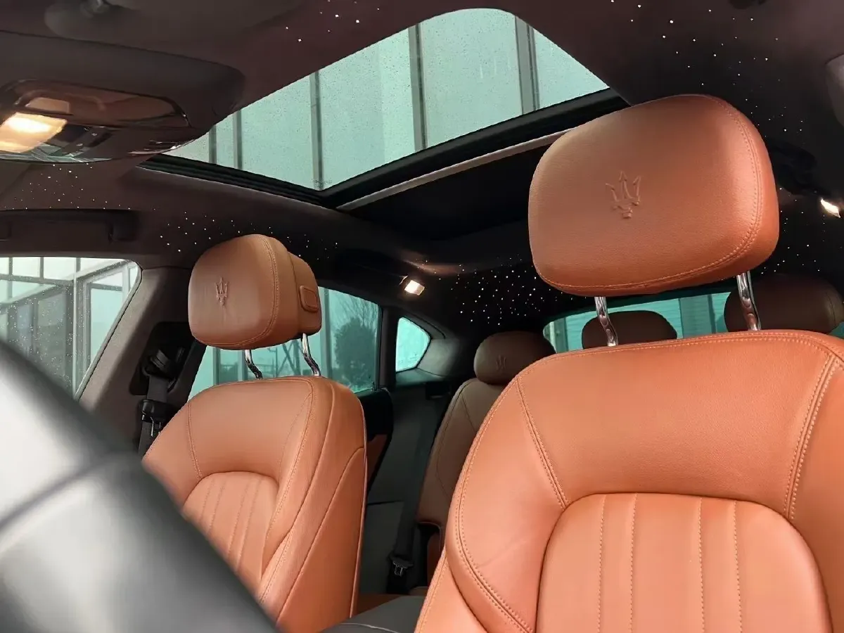 2018 Maserati Levante 3.0T 350HP V6 8AT,autocango,china used car exporter,china ev exporter,chinese used car exporter,chinese used ev exporter