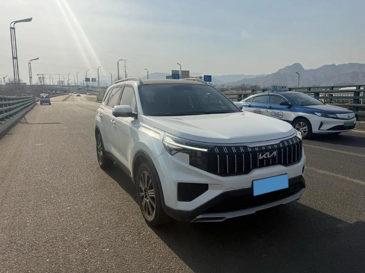 2021 Kia Sportage R 2.0L 161HP L4 6AT,autocango,china used car exporter,china ev exporter,chinese used car exporter,chinese used ev exporter