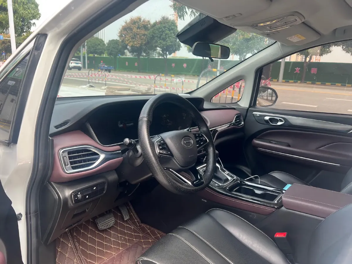 2023 GAC Trumpchi M6 1.5T 177HP L4 7DCT,autocango,china used car exporter,china ev exporter,chinese used car exporter,chinese used ev exporter