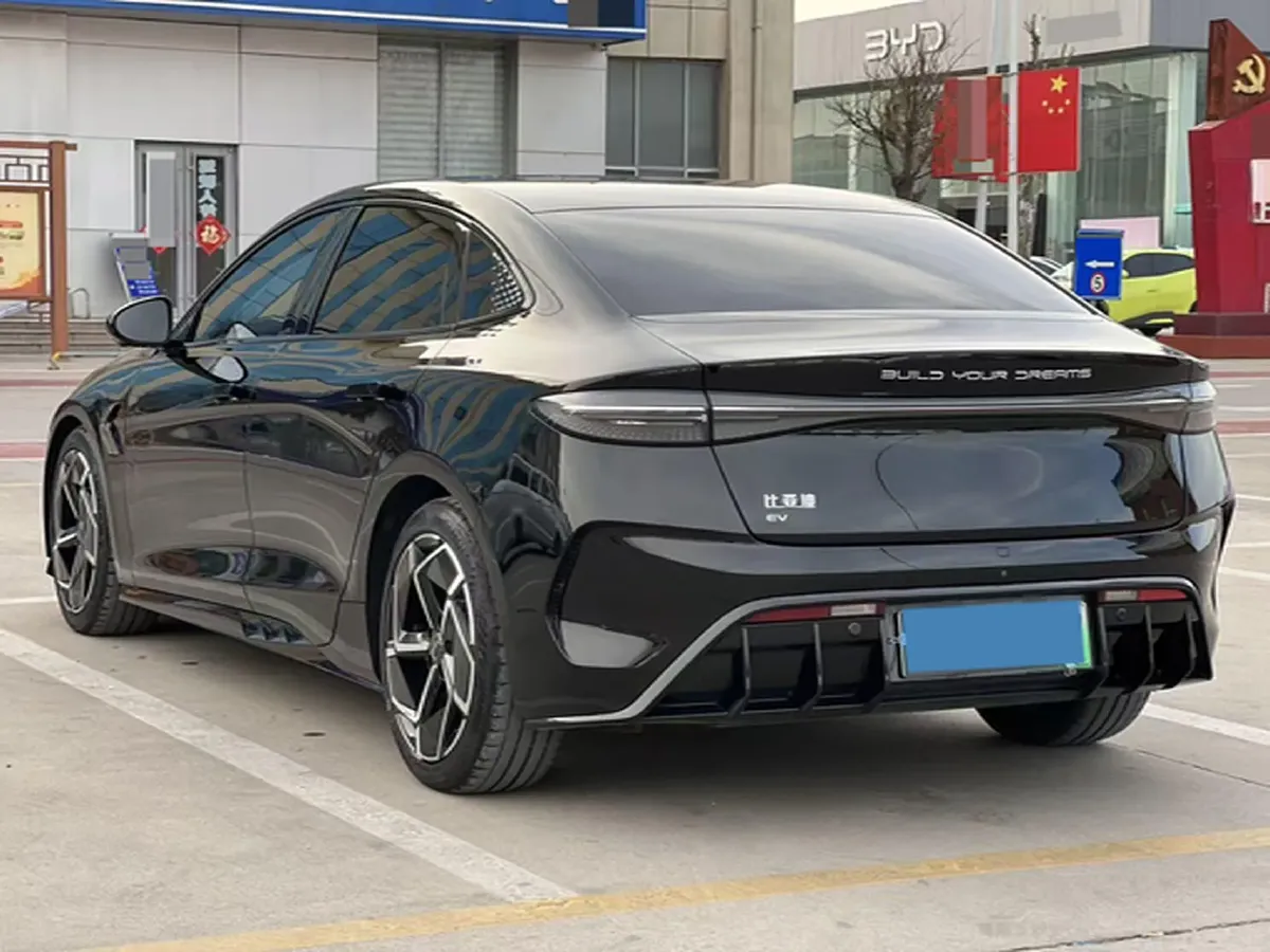 2022 AITO AITO M5 Range Extended 125HP REEV 40KWH,autocango,china used car exporter,china ev exporter,chinese used car exporter,chinese used ev exporter