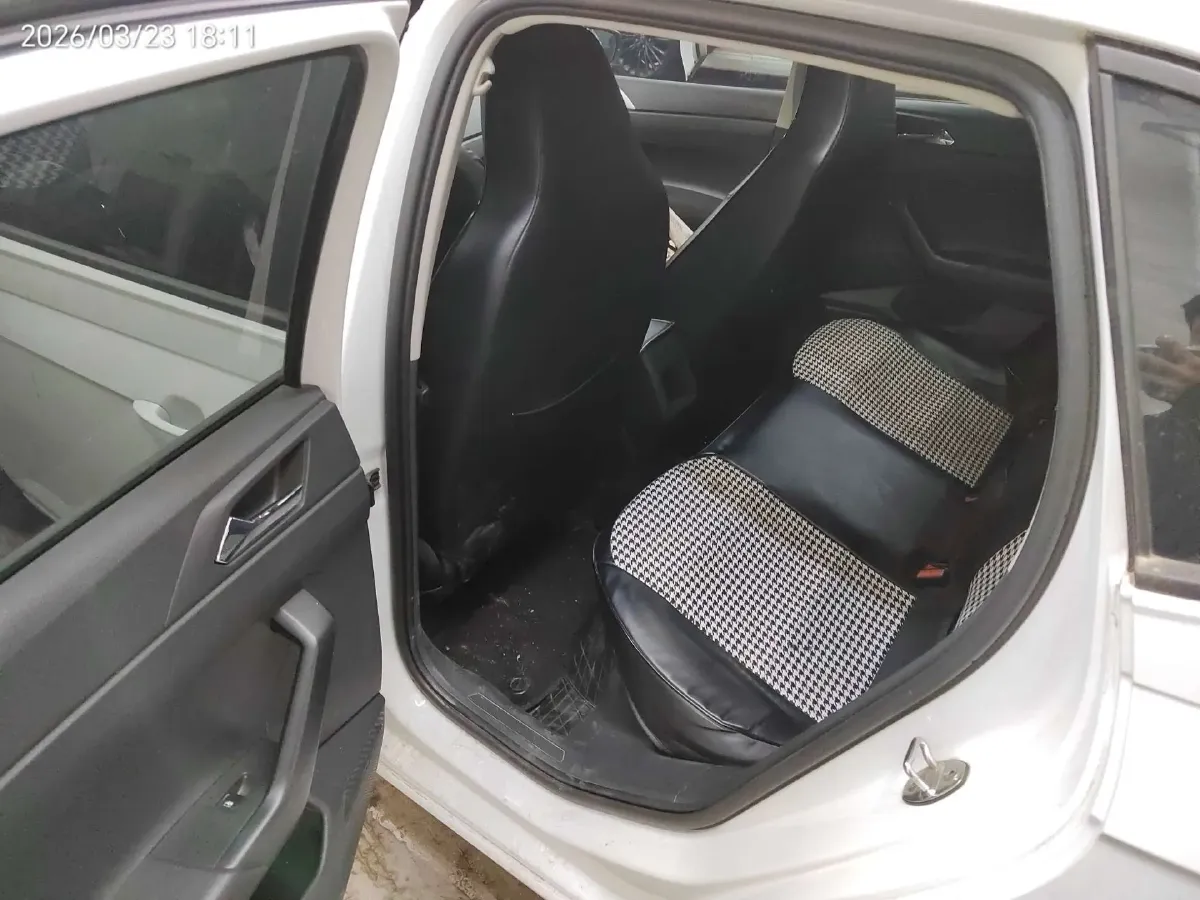 2023 Volkswagen Polo 1.5L 113HP L4 6AT,autocango,china used car exporter,china ev exporter,chinese used car exporter,chinese used ev exporter