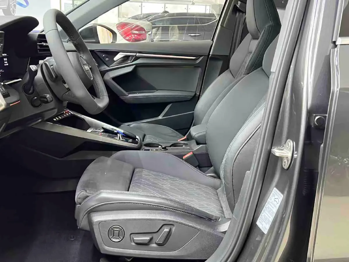 2022 Audi A3 1.4T 150HP L4 7DCT,autocango,china used car exporter,china ev exporter,chinese used car exporter,chinese used ev exporter