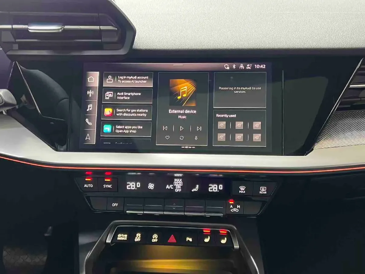 2022 Audi A3 1.4T 150HP L4 7DCT,autocango,china used car exporter,china ev exporter,chinese used car exporter,chinese used ev exporter