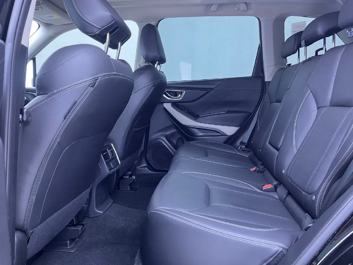 2022 Subaru Forester 2.0L 154HP H4 CVT,autocango,china used car exporter,china ev exporter,chinese used car exporter,chinese used ev exporter