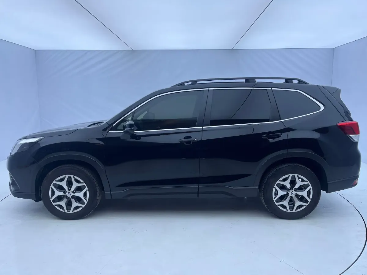2022 Subaru Forester 2.0L 154HP H4 CVT,autocango,china used car exporter,china ev exporter,chinese used car exporter,chinese used ev exporter