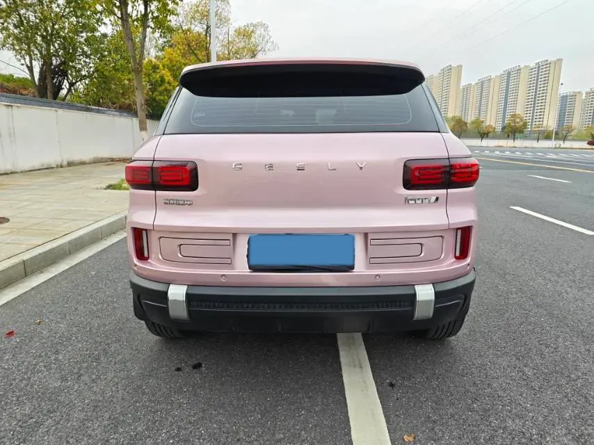 2023 Geely ICON 1.5T 181HP L4 7DCT,autocango,china used car exporter,china ev exporter,chinese used car exporter,chinese used ev exporter