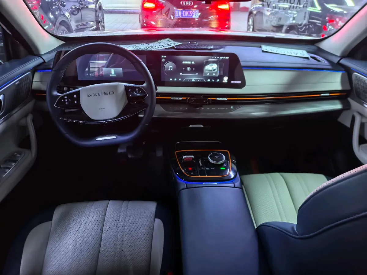 2023 Exceed LXC-DM 1.5T 156HP L4 3DHT PHEV 19.27KWH,autocango,china used car exporter,china ev exporter,chinese used car exporter,chinese used ev exporter