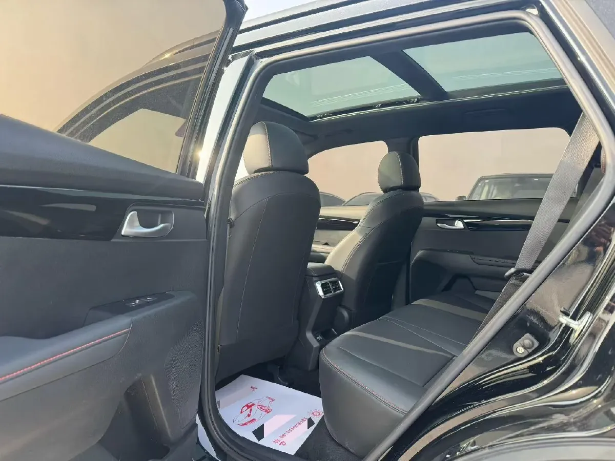 2021 Kia Sportage R 1.5T 200HP L4 7DCT,autocango,china used car exporter,china ev exporter,chinese used car exporter,chinese used ev exporter