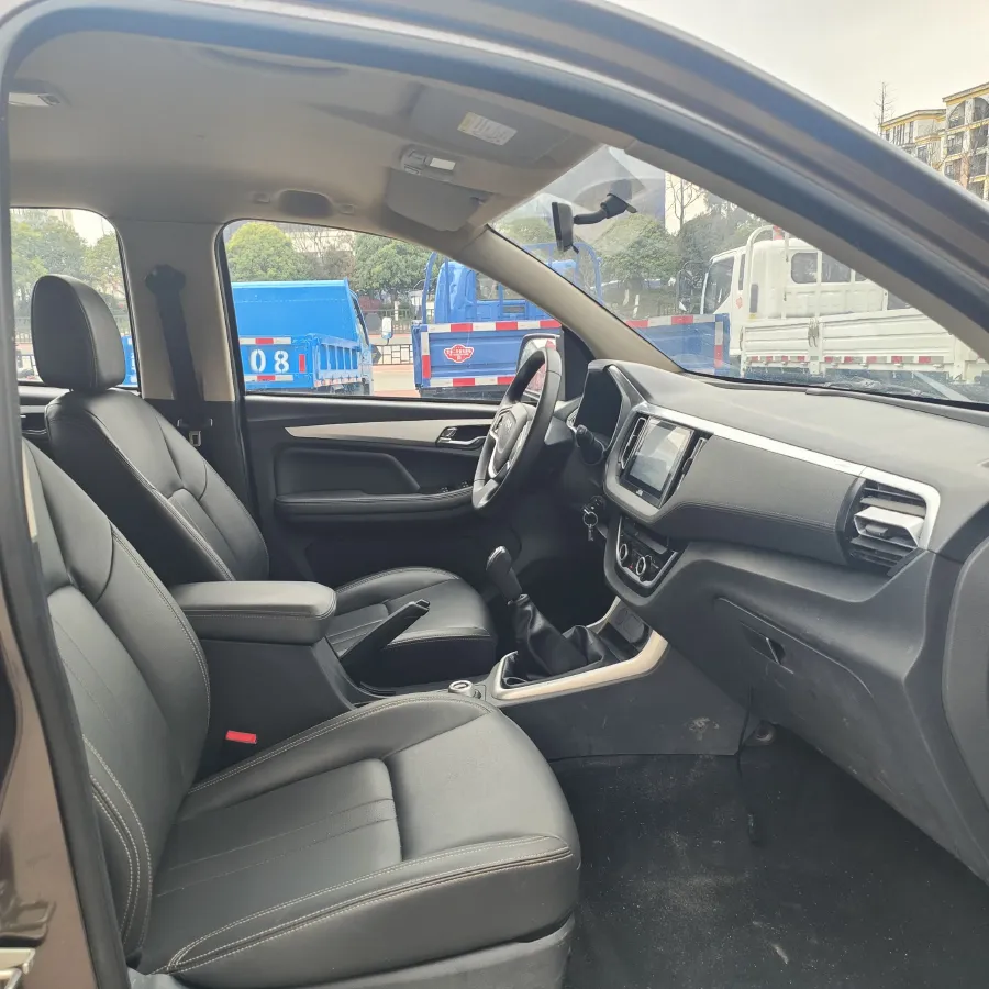 2020 Isuzu Jim 2.5T 150HP L4 6MT,autocango,china used car exporter,china ev exporter,chinese used car exporter,chinese used ev exporter