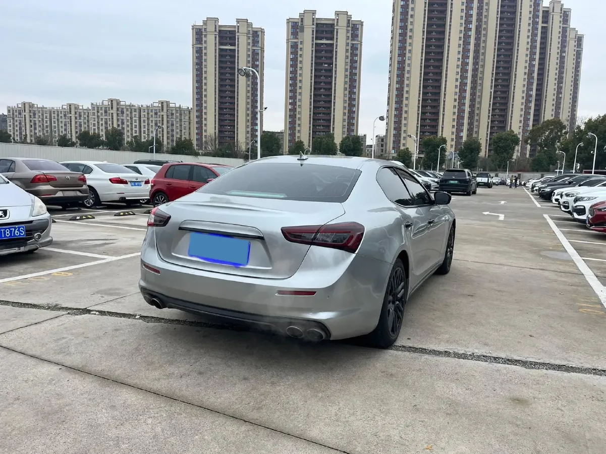 2018 Maserati Ghibli 3.0T 350HP V6 8AT,autocango,china used car exporter,china ev exporter,chinese used car exporter,chinese used ev exporter