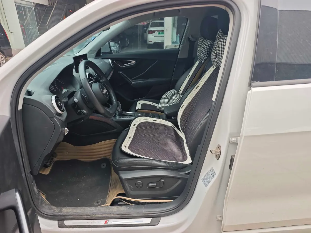 2022 Audi Q2L 1.4T 150HP L4 7DCT,autocango,china used car exporter,china ev exporter,chinese used car exporter,chinese used ev exporter