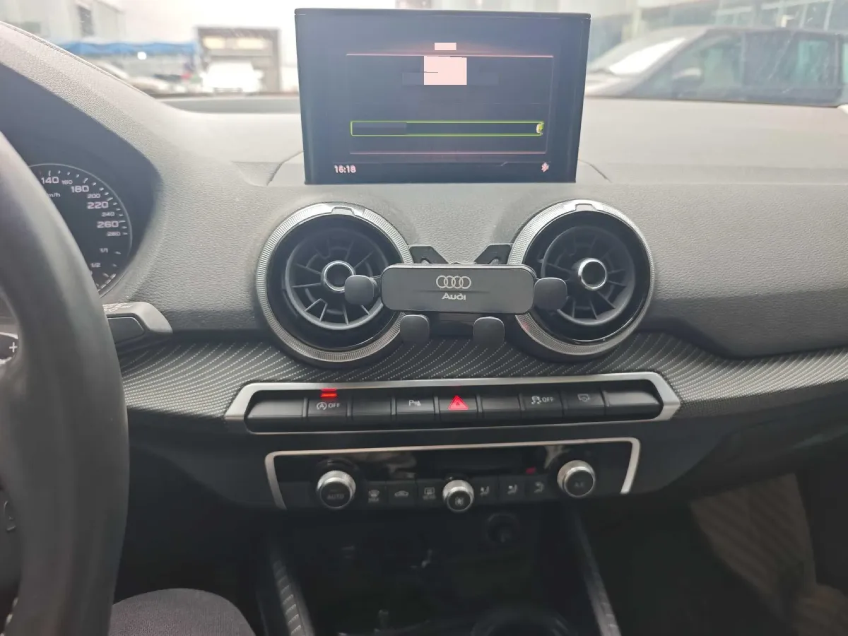 2022 Audi Q2L 1.4T 150HP L4 7DCT,autocango,china used car exporter,china ev exporter,chinese used car exporter,chinese used ev exporter