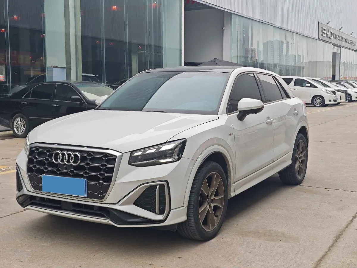 2022 Audi Q2L 1.4T 150HP L4 7DCT,autocango,china used car exporter,china ev exporter,chinese used car exporter,chinese used ev exporter