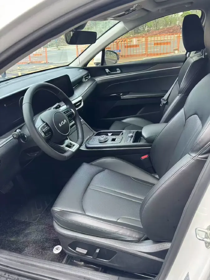 2020 Kia K5 1.5T 170HP L4 7DCT,autocango,china used car exporter,china ev exporter,chinese used car exporter,chinese used ev exporter