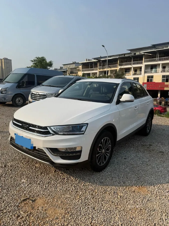 2017 Zotye SR7 1.5T 150HP L4 5MT,autocango,china used car exporter,china ev exporter,chinese used car exporter,chinese used ev exporter