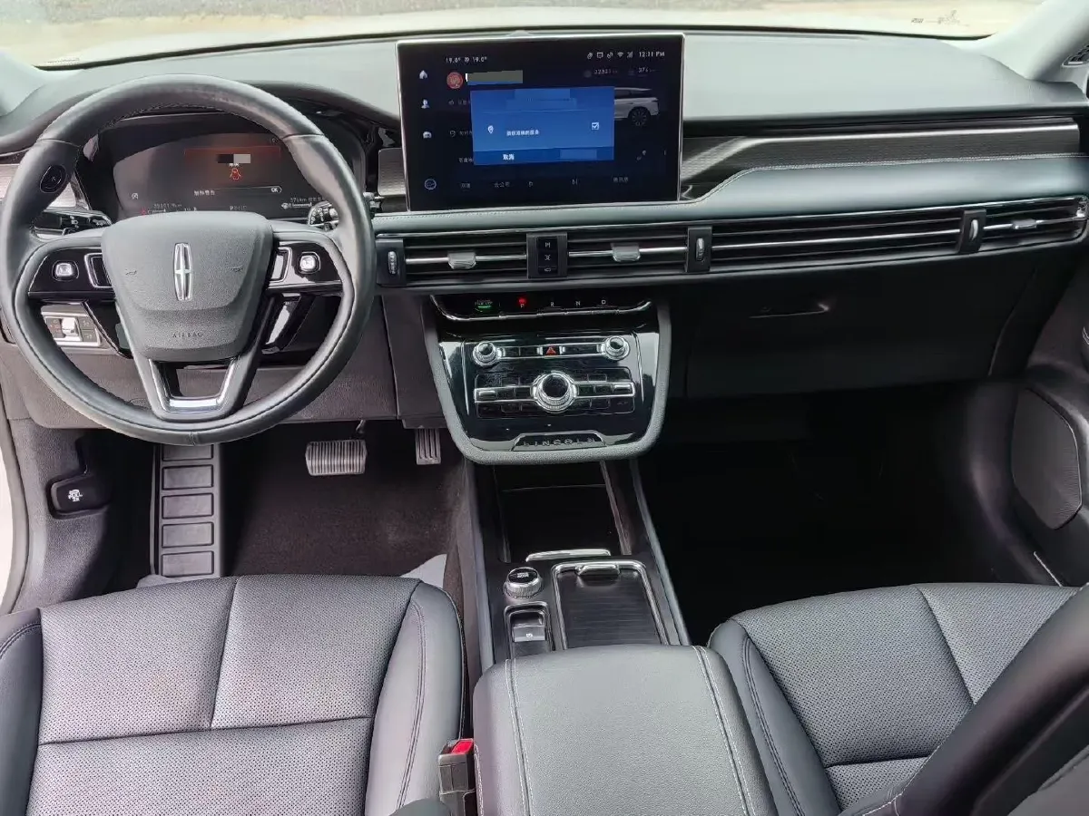 2022 Lincoln Corsair 2.0T 245HP L4 8AT,autocango,china used car exporter,china ev exporter,chinese used car exporter,chinese used ev exporter