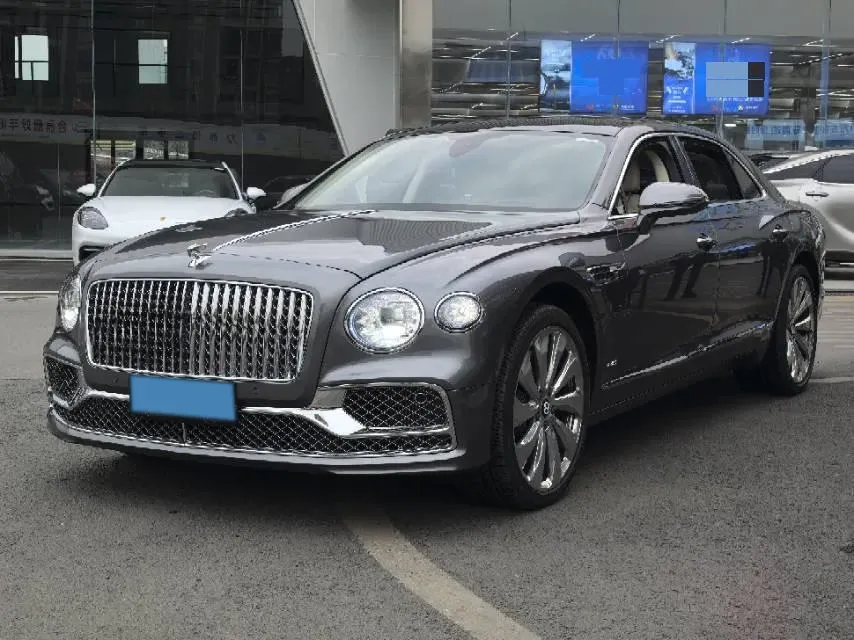 2021 Bentley Bentayga 4.0T 550HP V8 8AT,autocango,china used car exporter,china ev exporter,chinese used car exporter,chinese used ev exporter