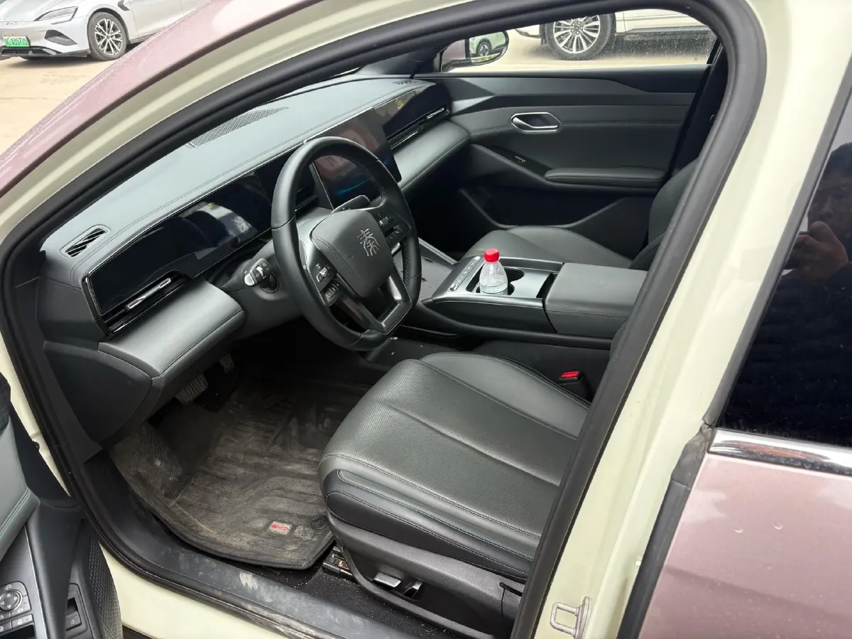 2025 BYD QinL BEV,autocango,china used car exporter,china ev exporter,chinese used car exporter,chinese used ev exporter