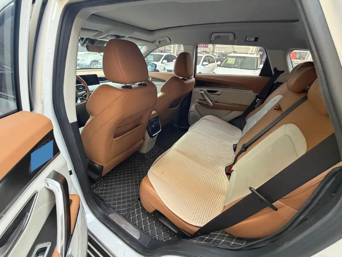 2021 Jetour X70 1.6T 197HP L4 7DCT,autocango,china used car exporter,china ev exporter,chinese used car exporter,chinese used ev exporter