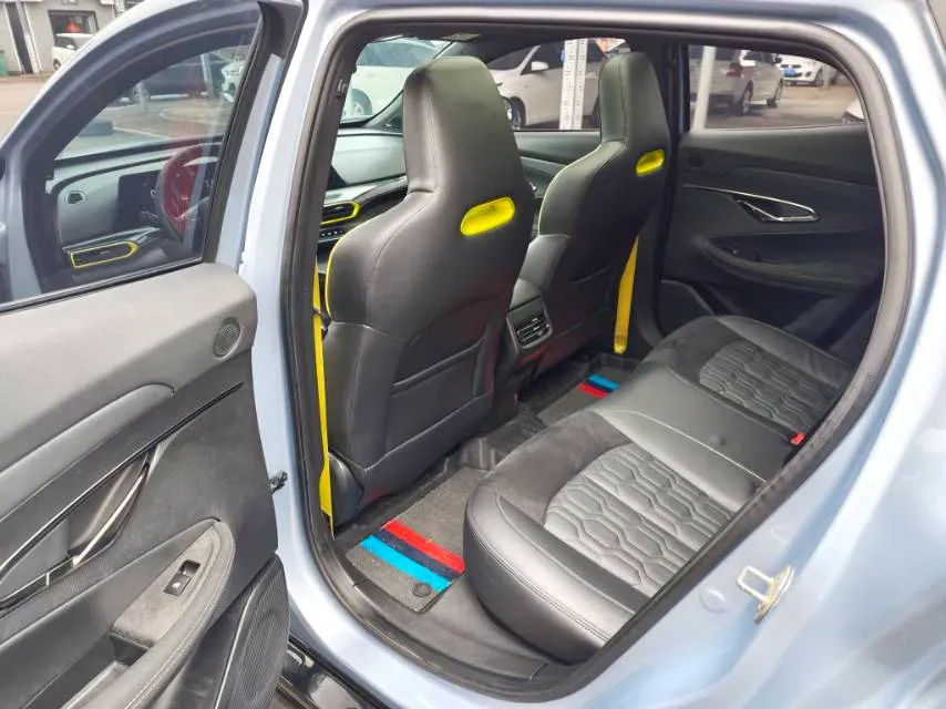 2022 ChangAn UNI-T 1.5T 188HP L4 7DCT,autocango,china used car exporter,china ev exporter,chinese used car exporter,chinese used ev exporter