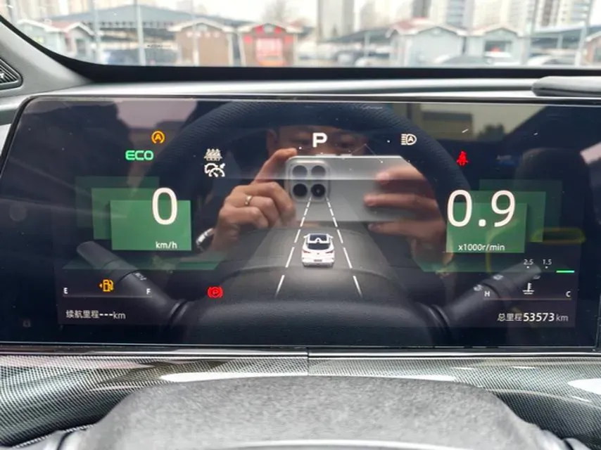 2022 ChangAn UNI-T 1.5T 188HP L4 7DCT,autocango,china used car exporter,china ev exporter,chinese used car exporter,chinese used ev exporter