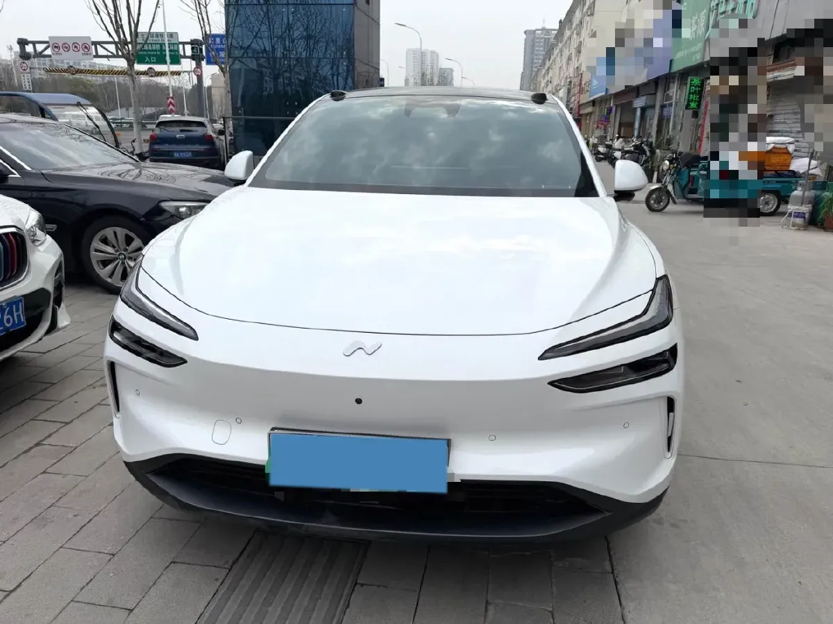 2024 ONVO L60 BEV 60KWH,autocango,china used car exporter,china ev exporter,chinese used car exporter,chinese used ev exporter