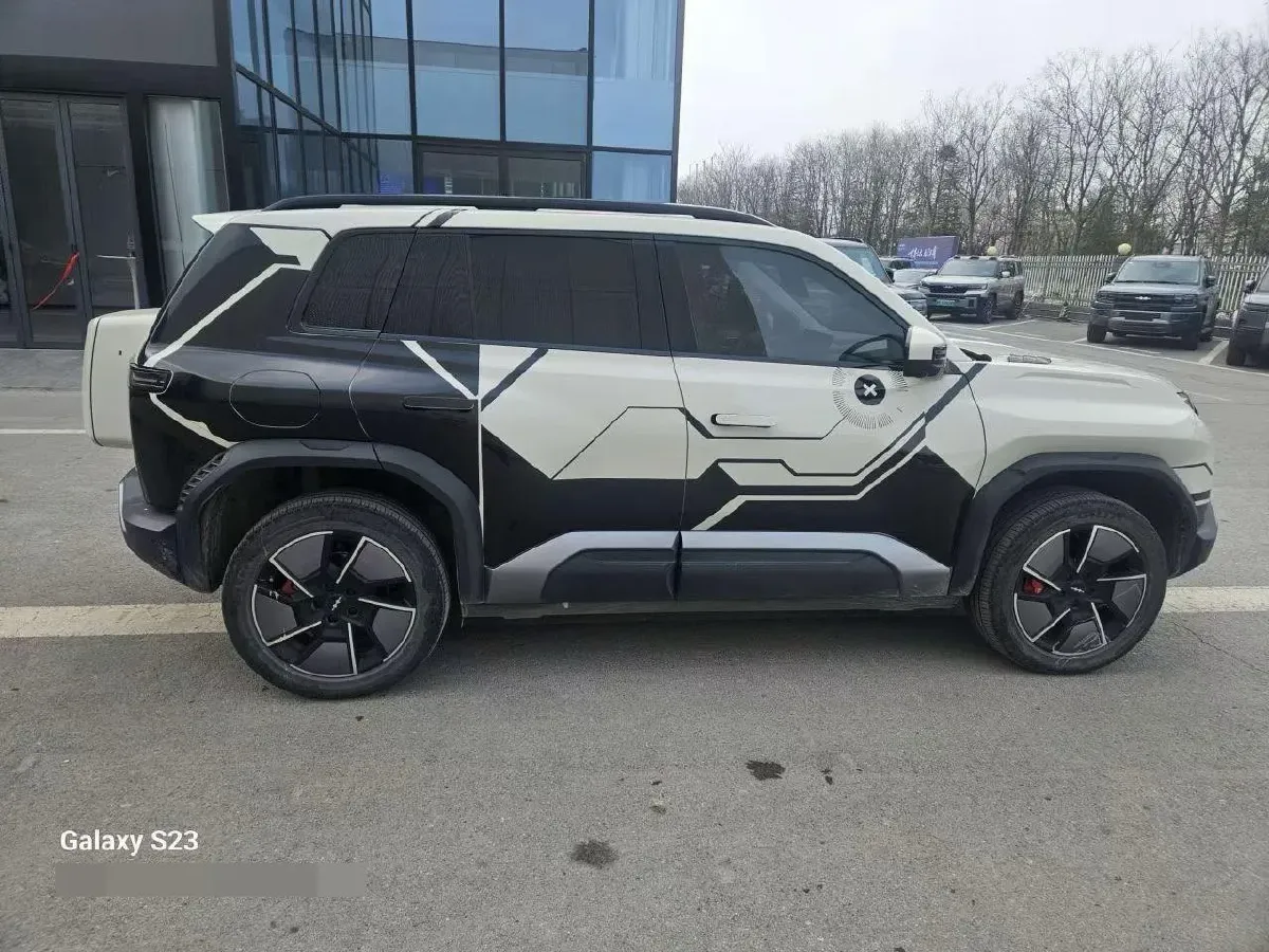 2025 FangChengBao Tai 3 BEV,autocango,china used car exporter,china ev exporter,chinese used car exporter,chinese used ev exporter