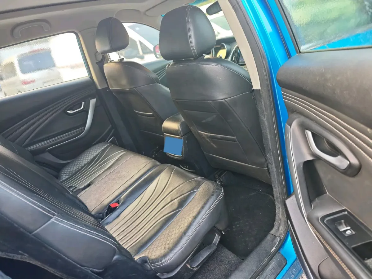 2018 SWM X7 1.5T 156HP L4 6AT,autocango,china used car exporter,china ev exporter,chinese used car exporter,chinese used ev exporter