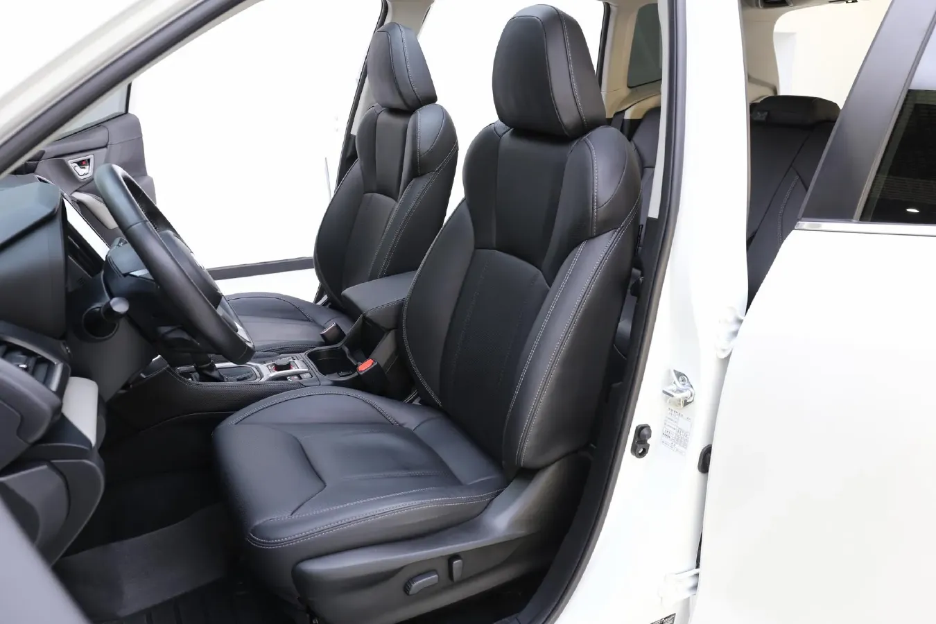 2024 Subaru Forester 2.5L 169HP H4 CVT,autocango,china used car exporter,china ev exporter,chinese used car exporter,chinese used ev exporter