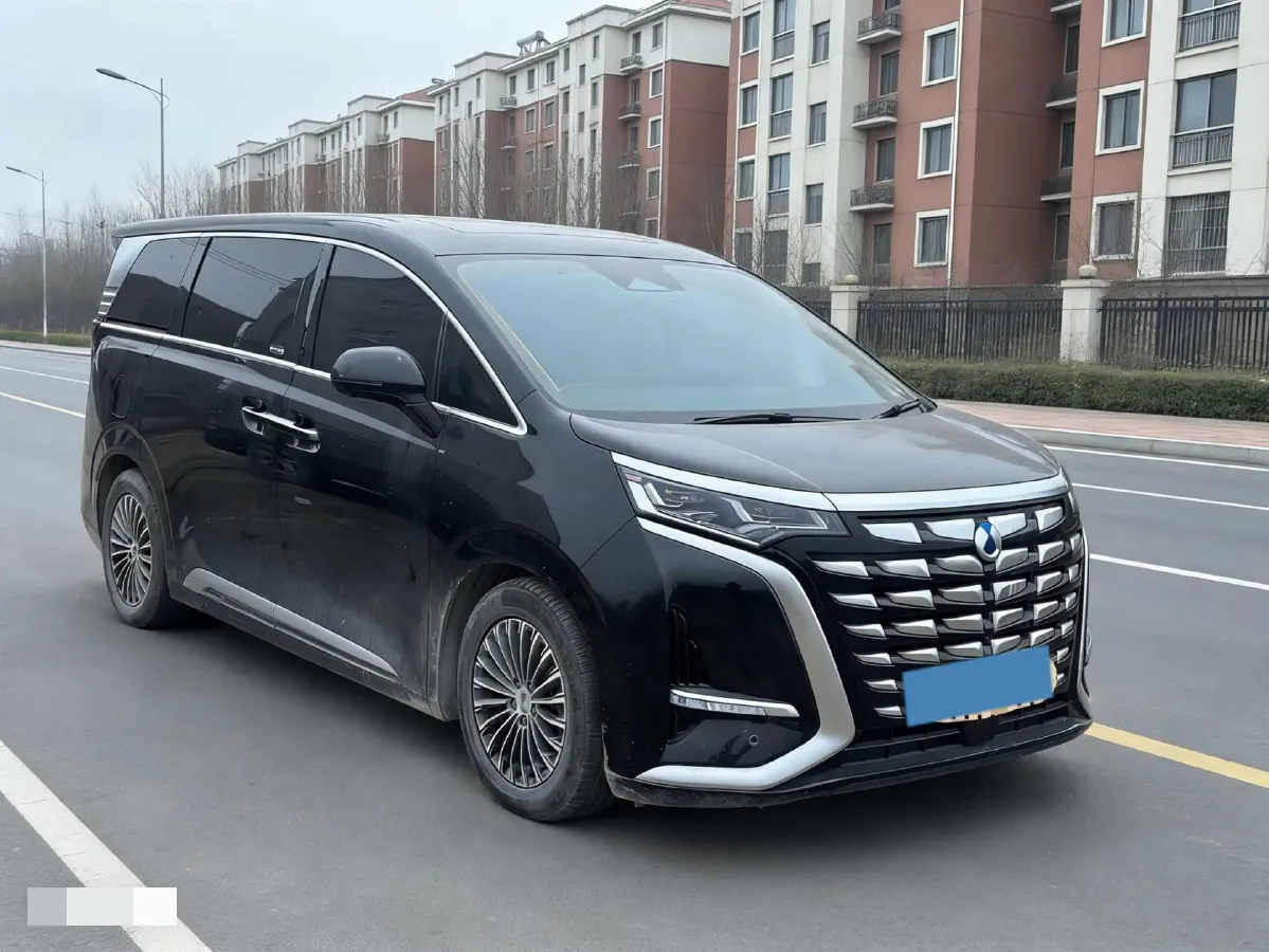 2024 Denza D9 1.5T 139HP L4 E-CVT PHEV 40KWH,autocango,china used car exporter,china ev exporter,chinese used car exporter,chinese used ev exporter
