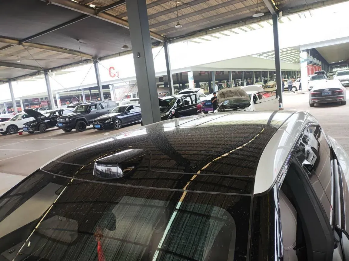 2023 HiPhi Y BEV 115KWH,autocango,china used car exporter,china ev exporter,chinese used car exporter,chinese used ev exporter