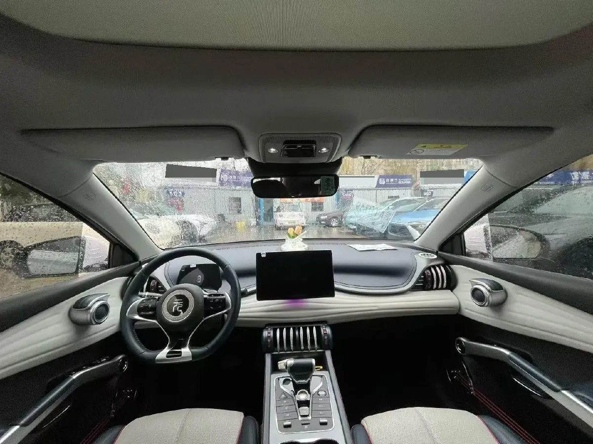 2022 Roewe RX5 MAX 1.5T 181HP L4 6AT,autocango,china used car exporter,china ev exporter,chinese used car exporter,chinese used ev exporter