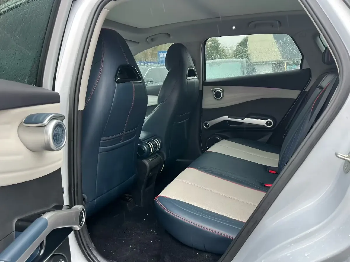 2022 Roewe RX5 MAX 1.5T 181HP L4 6AT,autocango,china used car exporter,china ev exporter,chinese used car exporter,chinese used ev exporter