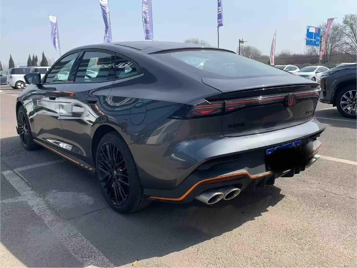 2025 ChangAn UNI-V 2.0T 245HP L4 8AT,autocango,china used car exporter,china ev exporter,chinese used car exporter,chinese used ev exporter