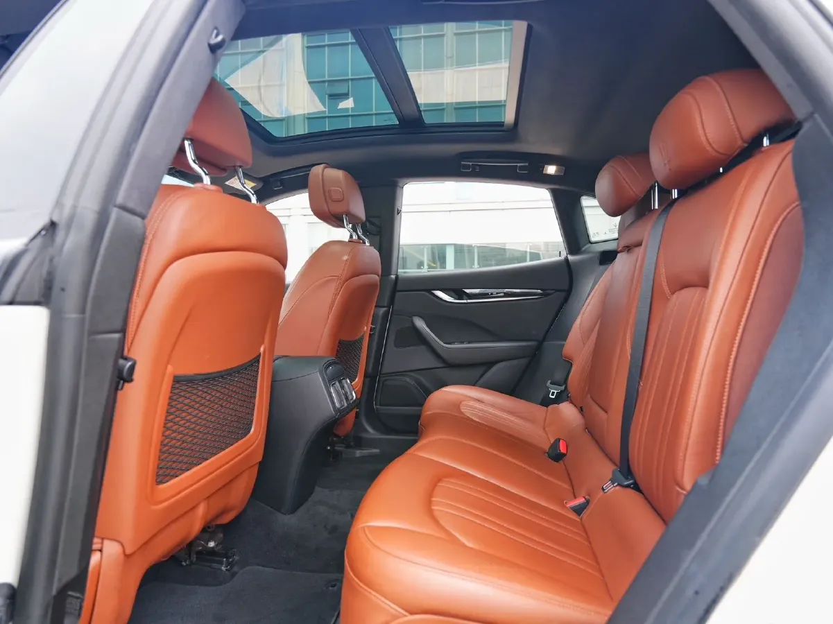 2018 Jaguar XJ 3.0T 340HP V6 8AT,autocango,china used car exporter,china ev exporter,chinese used car exporter,chinese used ev exporter