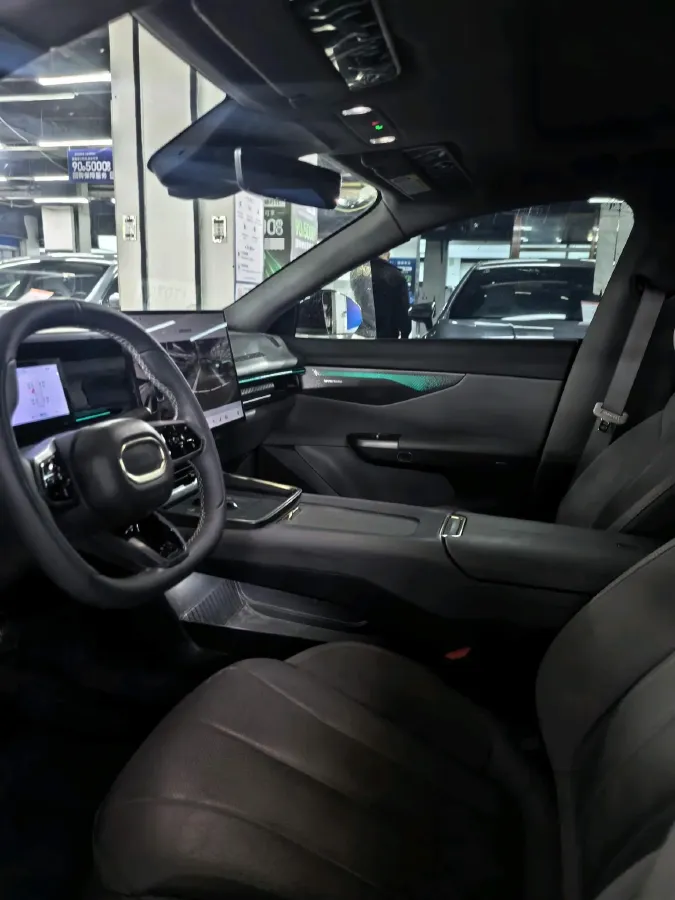 2025 BYD Han 1.5T 156HP L4 E-CVT PHEV,autocango,china used car exporter,china ev exporter,chinese used car exporter,chinese used ev exporter