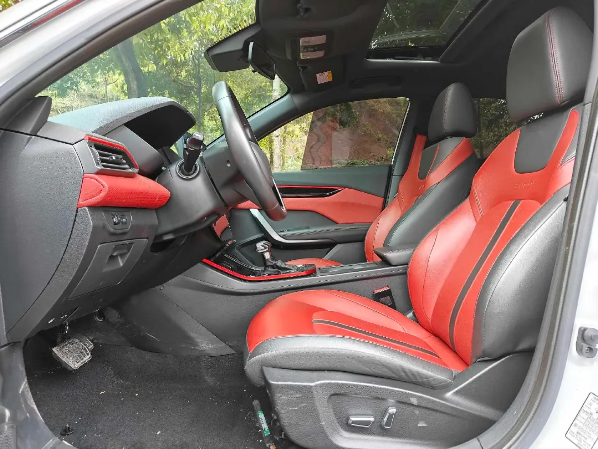 2021 DongFeng Aeolus YiXuan 1.5T 150HP L4 6DCT,autocango,china used car exporter,china ev exporter,chinese used car exporter,chinese used ev exporter