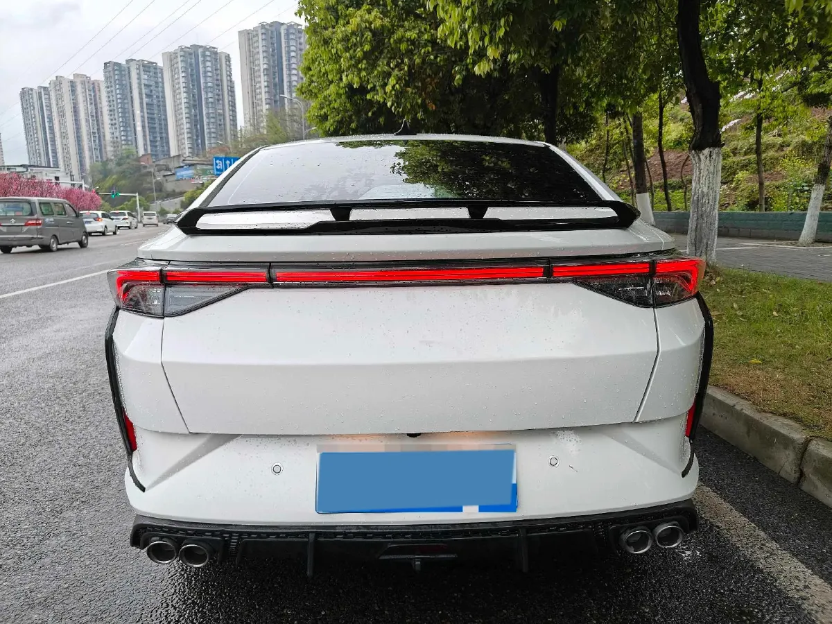 2021 DongFeng Aeolus YiXuan 1.5T 150HP L4 6DCT,autocango,china used car exporter,china ev exporter,chinese used car exporter,chinese used ev exporter