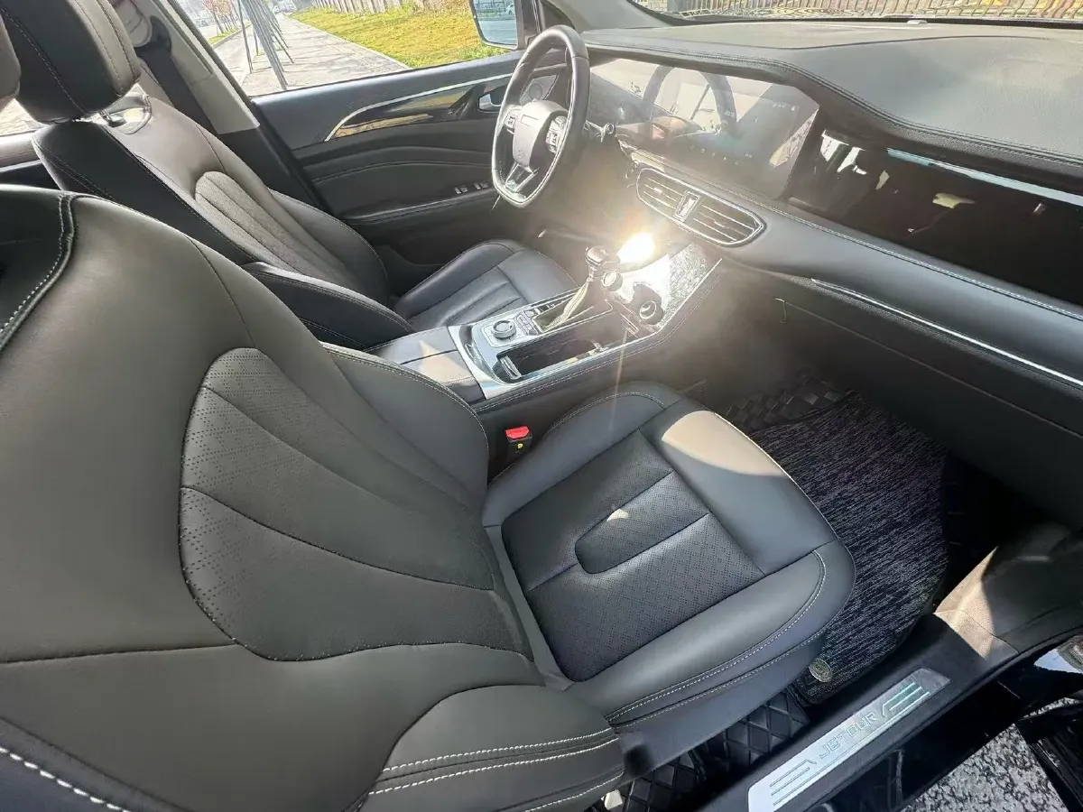 2021 Volkswagen T-Cross 1.5L 113HP L4 6AT,autocango,china used car exporter,china ev exporter,chinese used car exporter,chinese used ev exporter