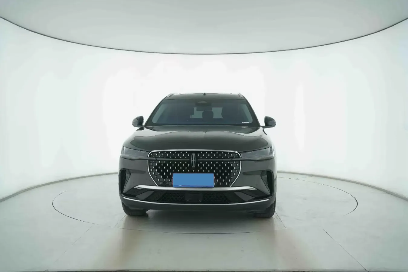 2023 Lincoln Nautilus 2.0T 261HP L4 8AT,autocango,china used car exporter,china ev exporter,chinese used car exporter,chinese used ev exporter
