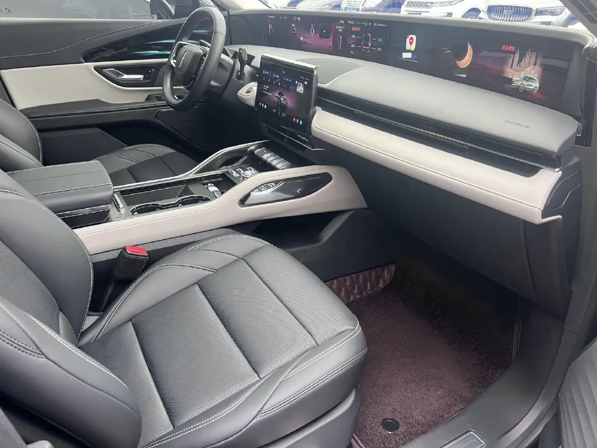 2023 Lincoln Nautilus 2.0T 261HP L4 8AT,autocango,china used car exporter,china ev exporter,chinese used car exporter,chinese used ev exporter